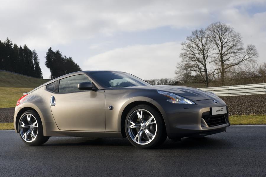  Nissan 370Z 2009 года  (фото 27 из 192)
